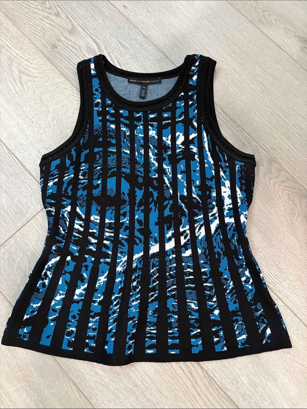White House Black Market Black and Blue Graphic Ribbed Tank